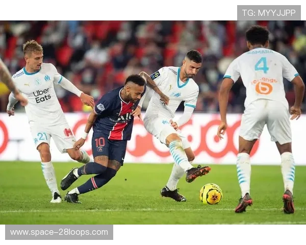 科莫vs尤文图斯:黑马挑战老牌豪门,中场控制成胜负手 科莫vs尤文图斯:黑马挑战老牌豪门,中场控制成胜负手